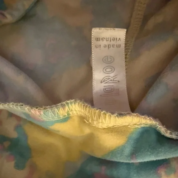 LuLaRoe Women’s Tall Curvy Leggings in Pastel Multicolor - Picture 3 of 4